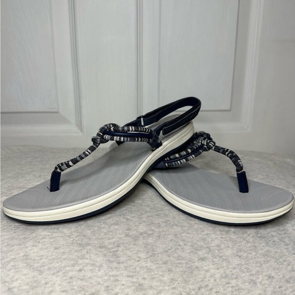 Sperry Sandals - Picture 2 of 6